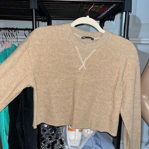 Zara cropped sweater, cute casual, second hand in good condition💘